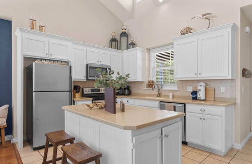 Hollister House | Beautiful LAKEVIEW! BRAND NEW KID CAVE w/Slide!