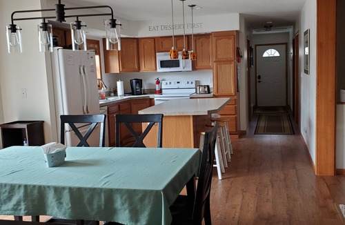 Amery House | Beautiful Large Lake House For Family And Friends , WI permit #76798