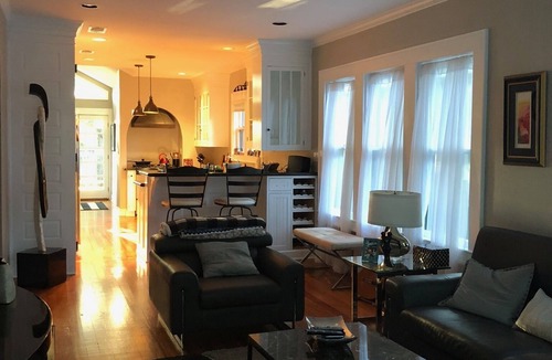 Hyde Park House | Beautiful, Light-filled Historic Home in the Avenues, Central Hyde Park