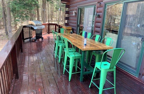 Chestertown House | Beautiful Lincoln Log Home in Tripp Lake community
