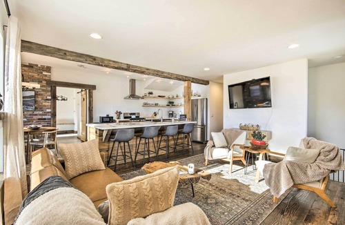Livingston Cottage | Beautiful Livingston Home w/Mountain Views
