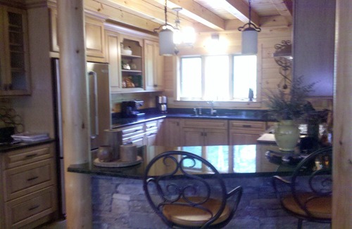 Parksville Cabin | Beautiful log cabin in Catskill