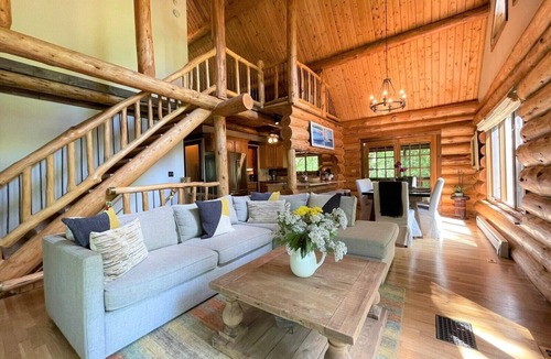 Lake Geneva House | Beautiful Log Cabin Retreat on 6 Acres of Forest Only 10 Minutes to Lake Geneva.