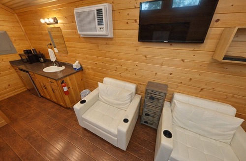 Pipe Creek Cabin | Beautiful Log cabin overlooking a meadow