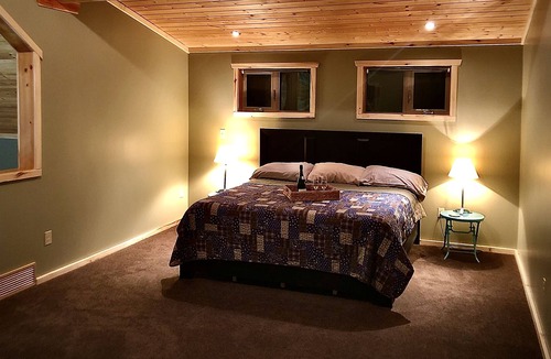 Christopher Lake House | Beautiful Log Home in private setting