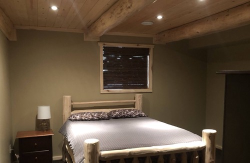Christopher Lake House | Beautiful Log Home in private setting