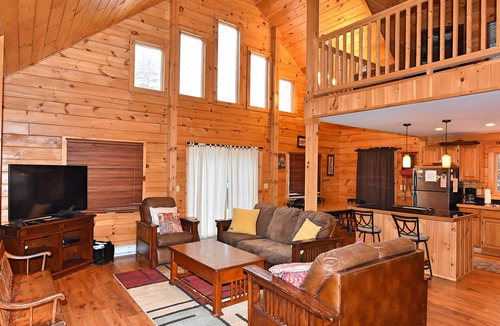 Lake Placid House | Beautiful Log Home NINJA 7086056