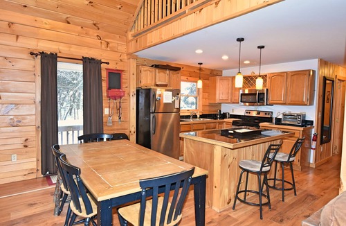 Lake Placid House | Beautiful Log Home NINJA 7086056