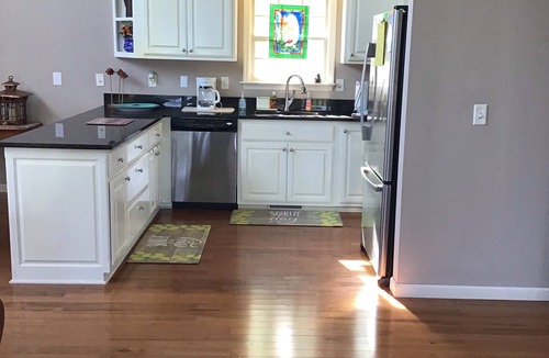 Murphy House | Beautiful Long Range Mountain Views