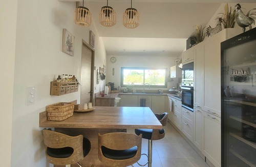 Salleles-d'Aude Villa | Beautiful luxury villa with a private pool