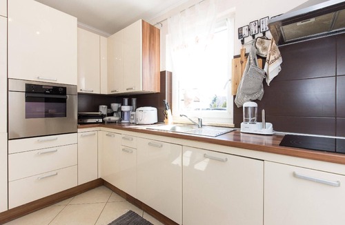 Opric House | Beautiful Luxury Family Villa Emily