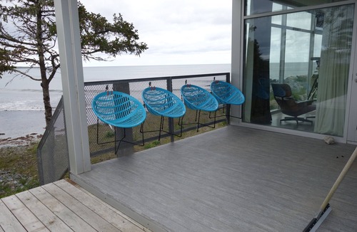 East Petpeswick House | Beautiful Martinique Beach Home Right on the sandy Provincial Park beach!