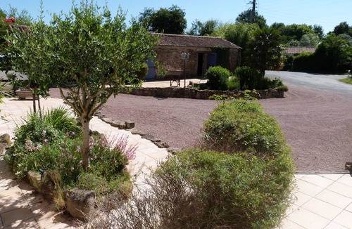 La Roche-sur-Yon House | BEAUTIFUL MASTER HOUSE IN THE COUNTRYSIDE 8 MIN FROM LA ROCHE SUR YON - WIFI