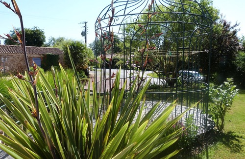 La Roche-sur-Yon House | BEAUTIFUL MASTER HOUSE IN THE COUNTRYSIDE 8 MIN FROM LA ROCHE SUR YON - WIFI