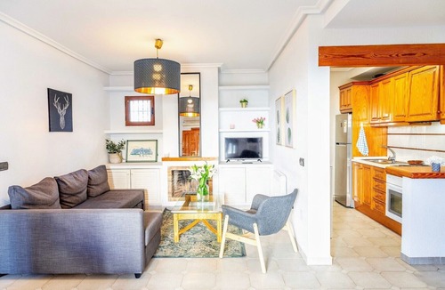 Flamenca Beach House | Beautiful Mediterranean bungalow