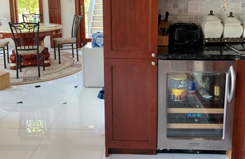 Town of Southold Town Villa | Beautiful Mediterranean villa