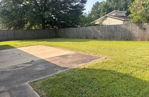 Southwind House | Beautiful Memphis Home Perfect for Families Clean & Comfortable