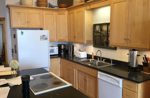 Tofte House | Beautiful Minnesota Townhome on Lake Superior ~ Incredible View