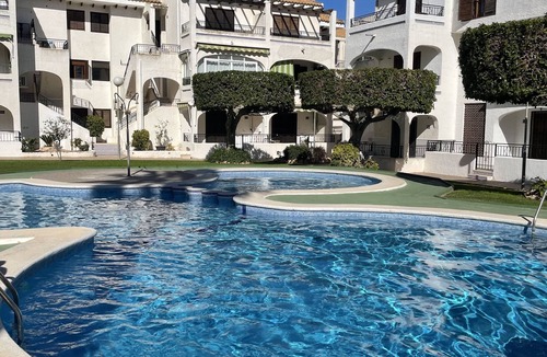 Playa Flamenca Apartment | Beautiful Modern 1 Bedroom Apartment Close to the Beach