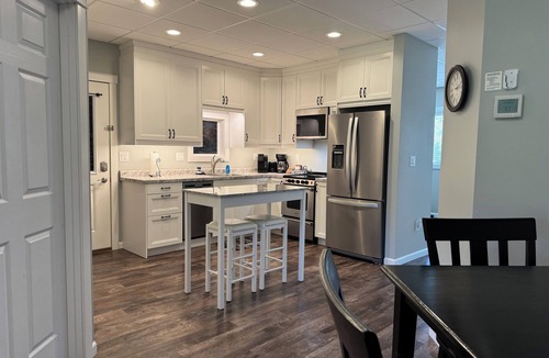 Ely Apartment | Beautiful modern 2 bedroom apartment, near trails, with big parking lot