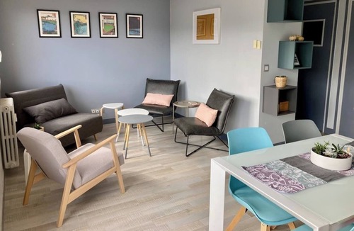 Chambery Apartment | Beautiful modern 7th floor apartment with panoramic views