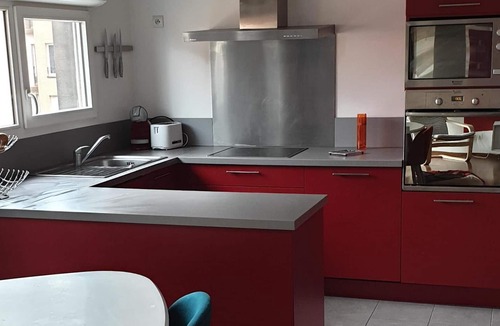 Saint-Charles du Port Apartment | Beautiful modern apartment at the Docks