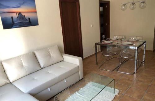 Los Cuarteros Apartment | Beautiful Modern Apartment second line to the beach