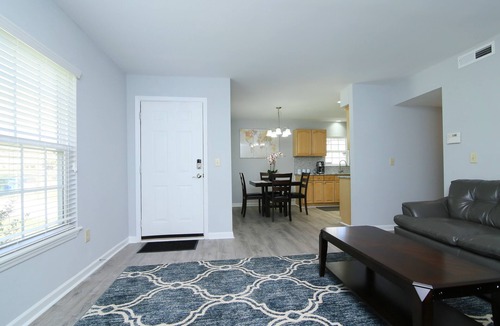 Durham House | Beautiful Modern Downtown Durham Home (Renovated)