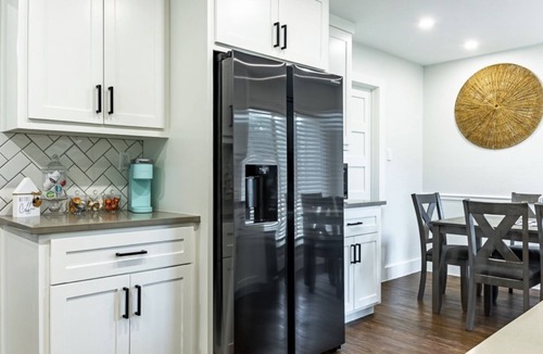 Katy House | 🏡Beautiful modern entire home in Katy, Tx❤️Fully renovated!