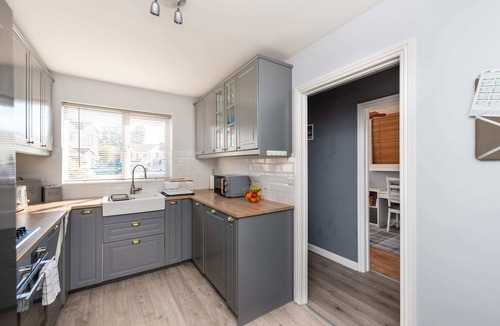 Dunbar House | Beautiful & Modern Seaside Home