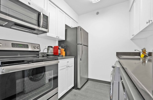 Hoboken Apartment | Beautiful & Modern Unit close to NYC