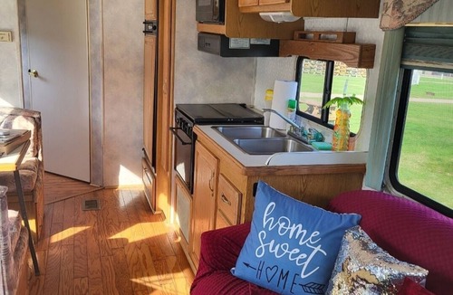 Greenwood House | Beautiful motorhome, great for someone with kids or just a casual stay.