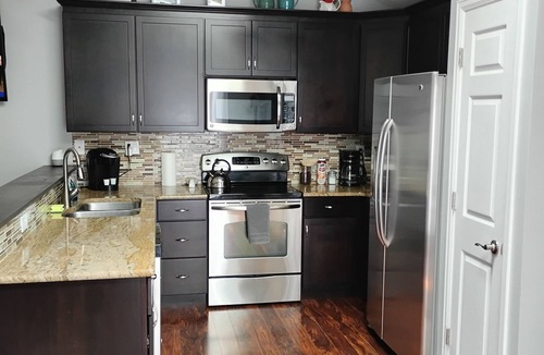 Rockrimmon House | Beautiful Mountain Views Nearn Hiking & Biking Trails + Foosball Table