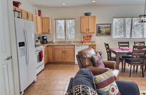 Taos Ski Valley Condo | Beautiful Mountain Top Two-Bedroom