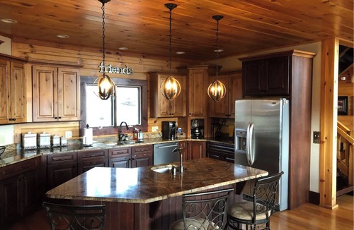 Pisgah Forest House | Beautiful Mountain Views - 5BR & 4.5 Bath - Grand Home on 2 Acres, Best Location