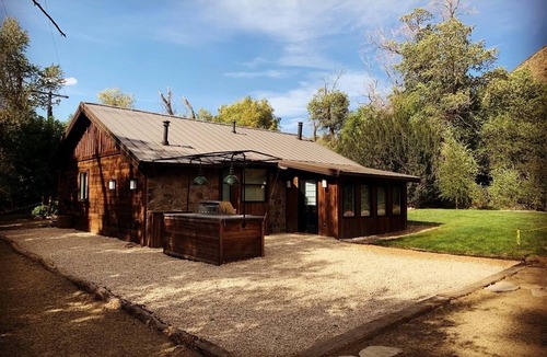 Sundance Cabin | Beautiful Mountain Cabin on Lower Provo River