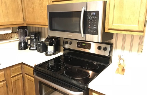 Chalet Village Condo | Beautiful Mountain Condo - isolated, secluded and just 8 minutes from downtown !