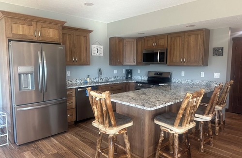 Mountain Green Apartment | Beautiful Mountain Home with Amazing views.
