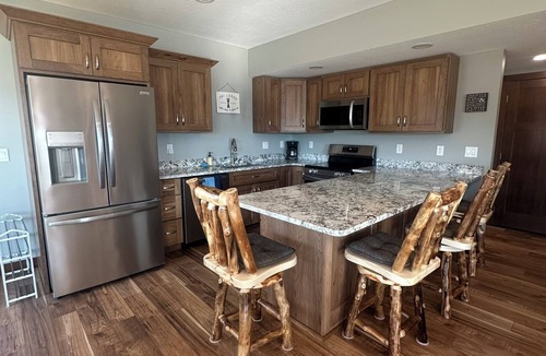 Mountain Green Apartment | Beautiful Mountain Home with Amazing views.