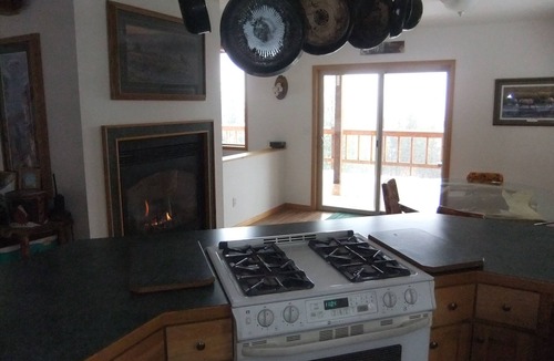Essex Cabin | Beautiful Mountain Home with Great Views. Near E. Glacier. See Drone Video