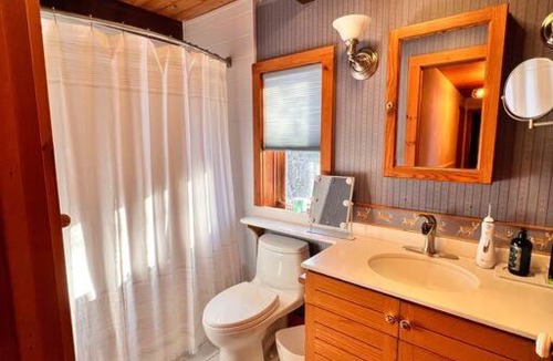 Cambridge Ski Chalet | Beautiful mountain retreat