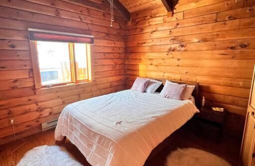 Cambridge Ski Chalet | Beautiful mountain retreat