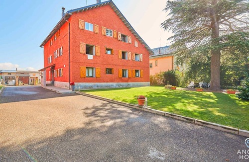 Puigcerda Apartment | Beautiful Mountainside Stay w/Kitchen in Puigcerdà