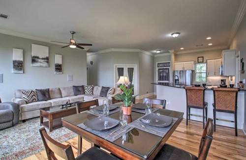 Hot Springs Cabin | Beautiful Mountaintop Views! 16 Private Acre Home