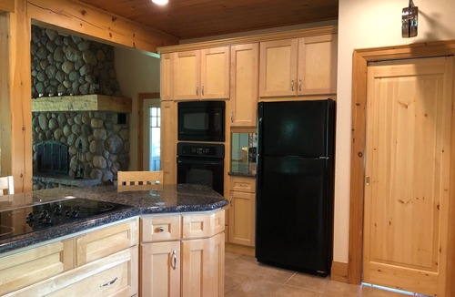 Bracebridge Cottage | Beautiful Muskoka Cottage for Rent
