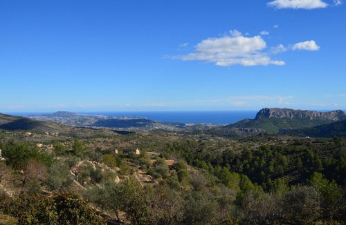Jalon Villa | Beautiful nature villa for rent in Jalon. Near the beach of Calpe ...