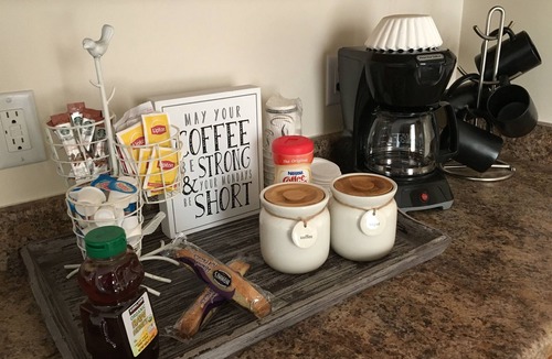 Kenosha House | Beautiful! Near Microsoft Mt Pleasant Sleeps 8