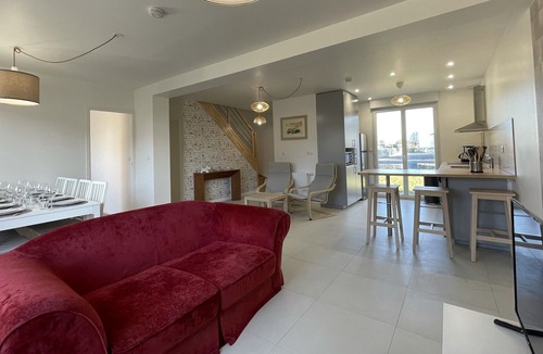 Esvres House | Beautiful new house, 10 minutes from Chambray-lès-Tours
