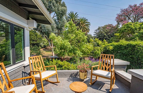 Hollywood Heights House | Beautiful Newly Remodeled Craftsman Home in Hollywood
