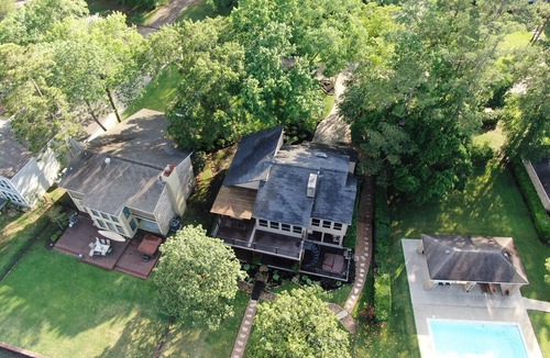 Walden on Lake Conroe House | BEAUTIFUL NEWLY REMODEL WATERFRONT HOME on Lake Conroe